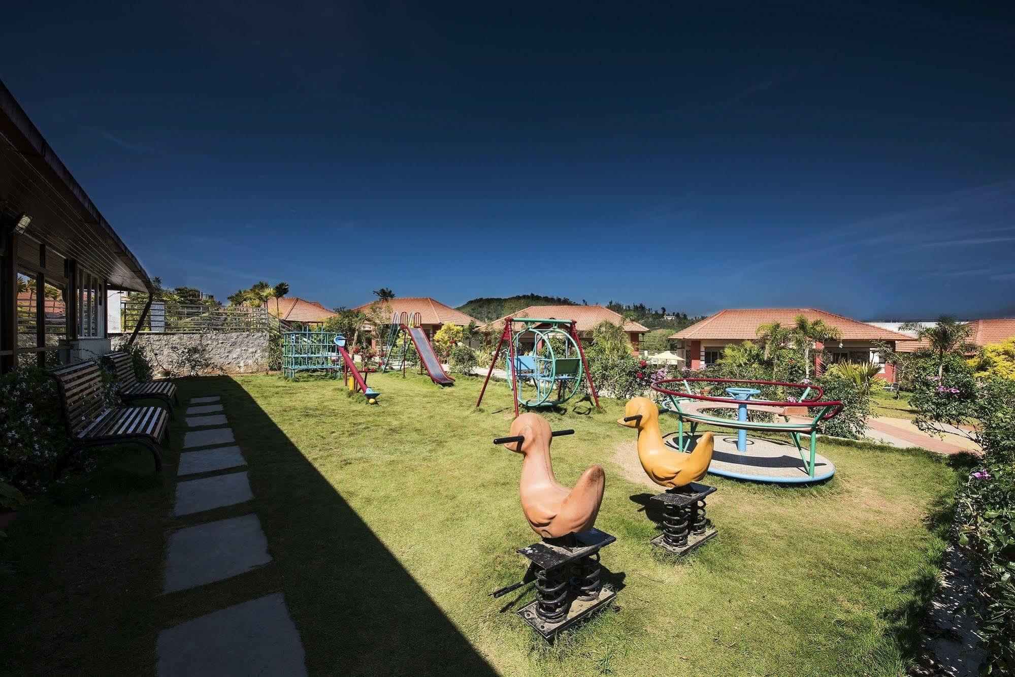 Woodstock Resorts Мадикери Екстериор снимка